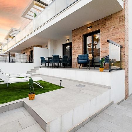 Apartment Aqua Oasis Пилар де ла Орадада Екстериор снимка
