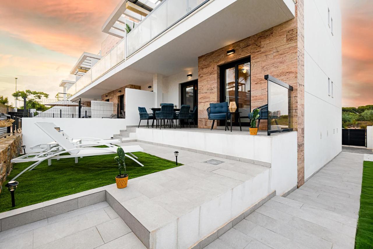 Apartment Aqua Oasis Пилар де ла Орадада Екстериор снимка