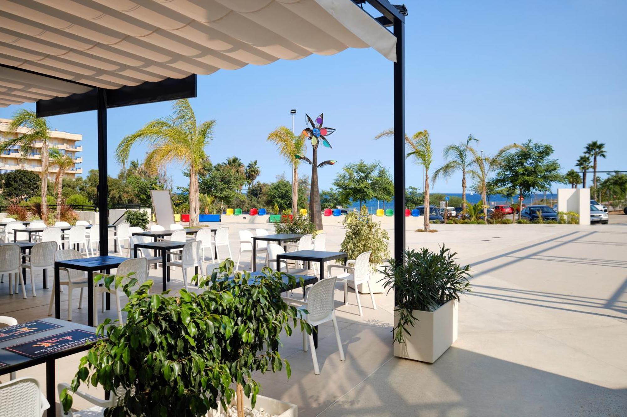 Apartment Aqua Oasis Пилар де ла Орадада Екстериор снимка